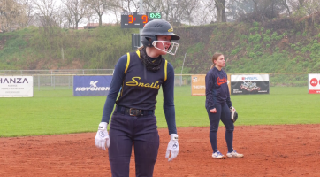 Softbalové juniorky se postupu nedočkaly