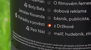 Tajemná roura skrývá básně, pohádky i proslovy