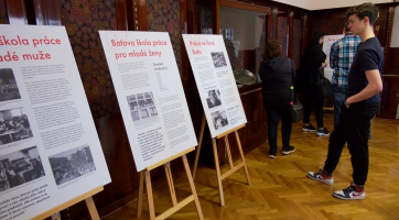 Tradice Prvomájových oslav v Baťově vile začala natruc komunistům