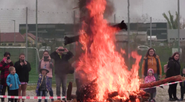 Čarodějnice si daly po roce dostaveníčko U Červených domků