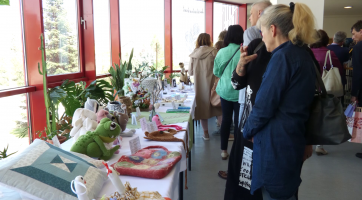 V Otrokovicích je k vidění výstava prací speciálních pedagogů a asistentů pedagoga