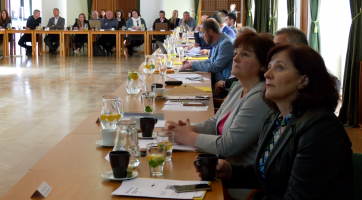 Vedení Zlínského kraje se sešlo s okolními starosty a podnikateli