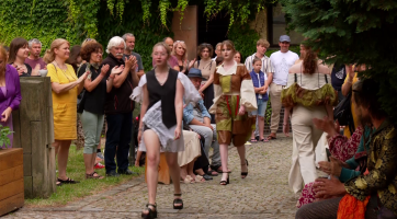 Den otevřených dveří Umprumky doprovodila módní přehlídka