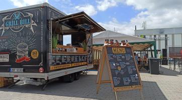Kejklířský jarmark si z kalendáře akcí škrtněte. Nahradí ho Food truck festival 