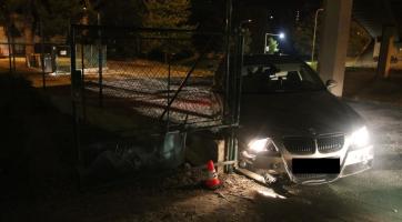 Policisté honili v baťovském areálu zdrogovaného muže