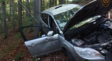 Pro řidiče z havarovaného vozidla musel letět vrtulník