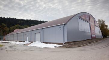 Sportovcům v Rožnově pod Radhoštěm svítá naděje, město zvažuje nákup sportovní haly