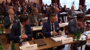 Dopravní konference se zabývala rozvojem dálniční sítě i vysokorychlostních tratí