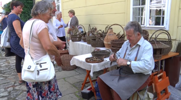 Řemeslné dny ukázaly práci maléreček i kováře