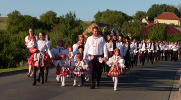 Hodování ve Vážanech se letos obešlo bez stárků