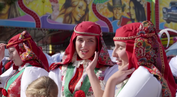 Krojované hody v Míkovicích zakončilo vození berana