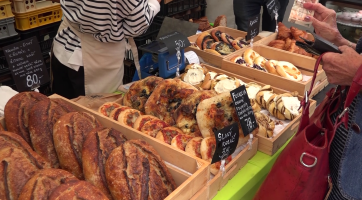 Zlínský kraj ocenil regionální potraviny a propagoval vinaře