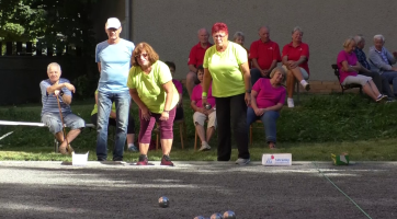 Senioři uspořádali turnaj v pétanque