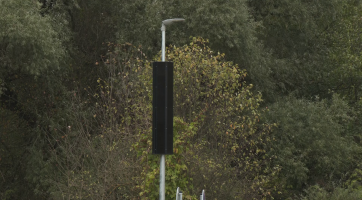 Ve městě svítí nové bezdrátové solární lampy