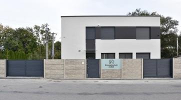 Ve Slušovicích se otevřelo první krematorium zvířat v kraji. Zájem o zpopelnění mazlíčků je velký, říká provozovatel Martin Volčík