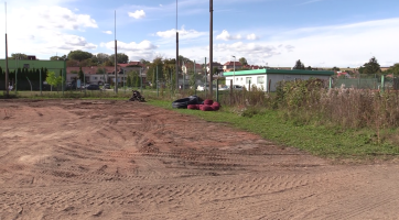 V Boršově vyrůstá fotbalové hřiště