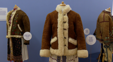 Originální výstava Slováckého muzea návštěvníky zahřeje