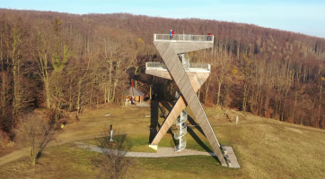 Pochod podzimními Chřiby přilákal desítky zájemců