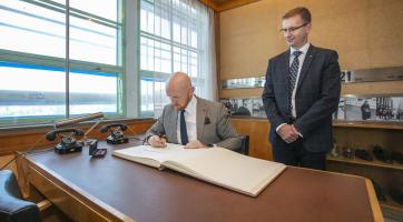 Zlín navštívil britský velvyslanec v České republice Matt Field