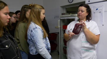 Uherskohradišťská nemocnice pozvala deváťáky na exkurzi