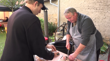Den řemesel v Záhlinicích provoněla zabíjačka