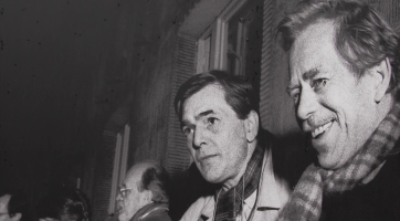 Události 17. listopadu připomněla i výstava fotografií