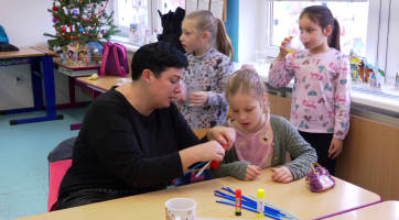 V ZŠ se konal Den otevřených dveří u příležitosti Vánočních dílniček