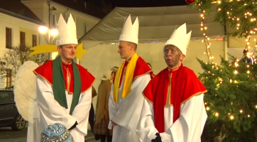 Vánoční průvod rozzářil ulice Hodonína