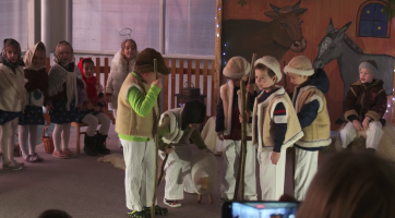 Děti z otrokovické školky na své besídce přiblížily zvyky z Valašska