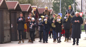Tři králové se do ulic Hodonína vydali opět na koních