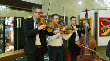 Plesová sezóna pokračovala plesem SPŠ OA 