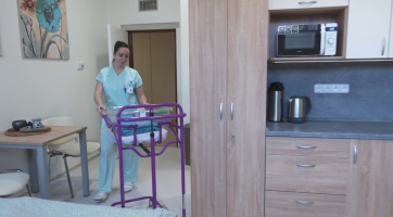 Kroměřížská nemocnice nabízí budoucím maminkám nový nadstandardní pokoj