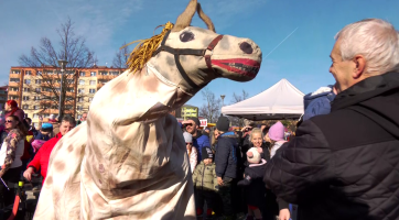 Druhý ročník Otrokovického fašanku se těšil velkému zájmu veřejnosti