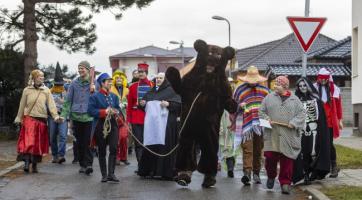 Masopust v Kroměříži nabídne zábavu, hudbu, divadlo i soutěž v pojídání jitrnic