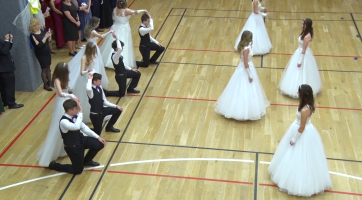 Školní ples ukončil v Lužicích plesovou sezonu