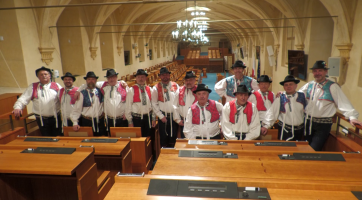 V Senátu se představil František Pavlica i soubory ze Slovácka