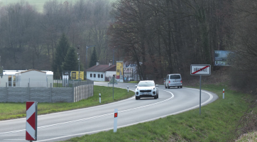 Srážky se zvěří způsobují velké škody i zranění. Časté jsou mezi Březnicí a Bohuslavicemi