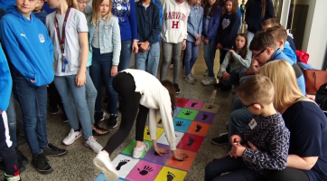 Den autismu nabídne v kině Hvězda výstavu i film