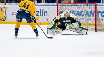 Berani před vyprodanou arénou podlehli Vsetínu a ve finále prohrávají 1:2