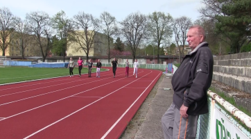 Jihomoravský kraj ocenil devadesátiletého trenéra atletiky