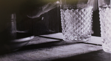 Hra světel a stínů Jaromíry Slívové je k vidění v Redutě