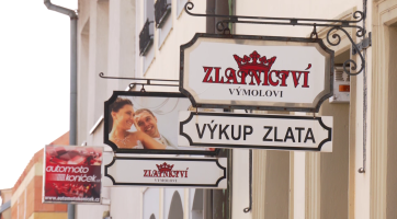 Obyvatelé Brodu budou diskutovat o reklamním smogu ve městě