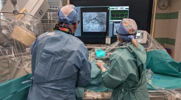 Kardiologové z Baťovy nemocnice použili při „opravě“ koronárních tepen zcela novou metodu 