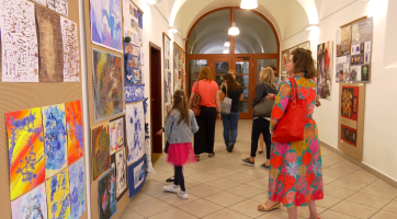 Oči dokořán - to nejlepší z výtvarných oborů krajských ZUŠek