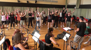 Malenovická ZUŠka představuje mezioborový muzikál