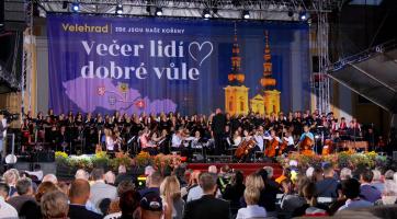 Čtvrtstoletí existence oslavila nejvýznamnější církevní událost v regionu – Dny lidí dobré vůle na Velehradě. Tradičních cyrilometodějských oslav se každoročně účastní na tři desítky tisíc poutníků. A také letos pro ně organizátoři připravili pestrý program.