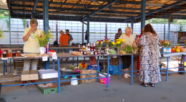 Trhovcům se v městské tržnici snížil nájem 