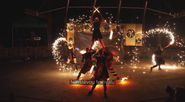 Festival ohně a meče Fajr premiérově rozpálí brodský Sokolský stadion 