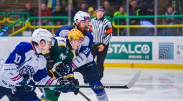 Hokejisté Vsetína zdolali Kolín fotbalovým skóre 1:0