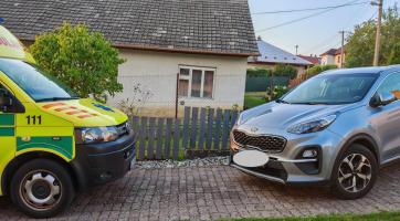 Muž, který ve Hvozdné úmyslně blokoval sanitku, dostane maximálně pokutu
